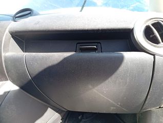 Ταμπλό Mazda 2 '08-thumb-1