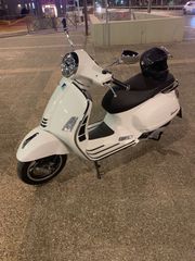 Vespa GTS Super 125 2024