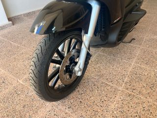 Piaggio Beverly 250 2007 BEVERLY 250 INJECTION-thumb-5
