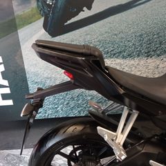 Yamaha MT-125 2016-thumb-10