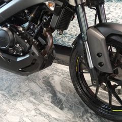 Yamaha MT-125 2016-thumb-15