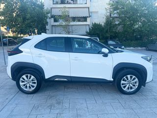 Toyota Yaris Cross 2022 1.5 HDF 116HP ACTIVE PLUS e-CVT ΑΝΑΛΥΣΗ ΦΠΑ-thumb-3