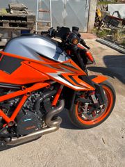 KTM 1290 Super Duke R 2024