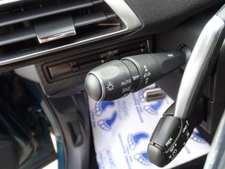 Peugeot 5008 2019 1.5-GT LINE derma navi klima 7θεσιο-thumb-20