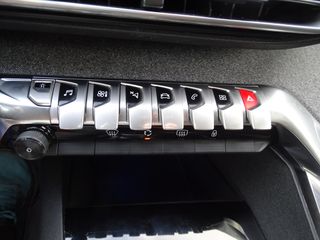 Peugeot 5008 2019 1.5-GT LINE derma navi klima 7θεσιο-thumb-31