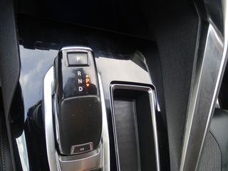 Peugeot 5008 2019 1.5-GT LINE derma navi klima 7θεσιο-thumb-32