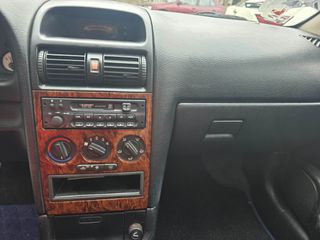 Opel Astra 1999 1.4 16V SPORT-thumb-10