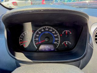 Hyundai i 10 2019 1.0 TREND AUTOMATIC-thumb-16