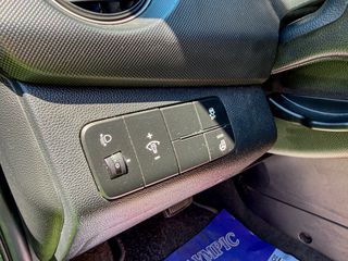Hyundai i 10 2019 1.0 TREND AUTOMATIC-thumb-23