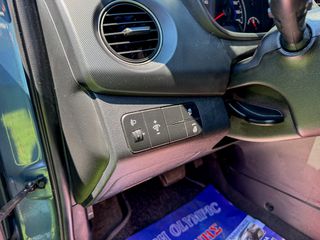 Hyundai i 10 2019 1.0 TREND AUTOMATIC-thumb-24