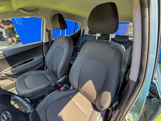 Hyundai i 10 2019 1.0 TREND AUTOMATIC-thumb-29