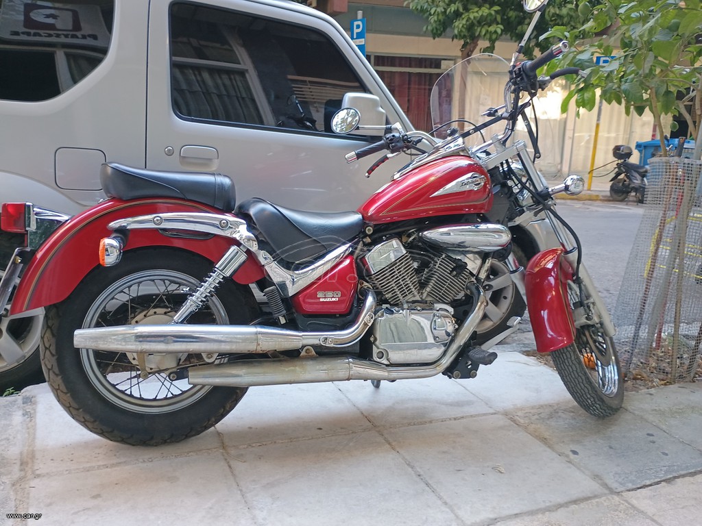 Suzuki VL 250 2000 INTRUDER