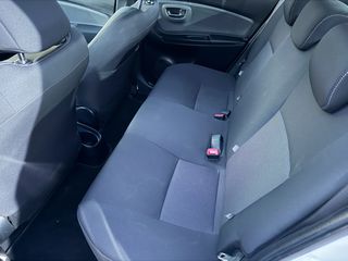 Toyota Yaris 2016 D-4D Lounge PANORAMA-thumb-37