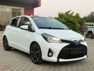 Toyota Yaris 2016 D-4D Lounge PANORAMA-thumb-12