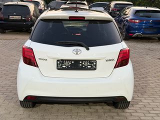 Toyota Yaris 2016 D-4D Lounge PANORAMA-thumb-20
