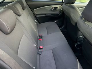 Toyota Yaris 2016 D-4D Lounge PANORAMA-thumb-35