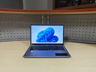 LAPTOP ACER I5 11TH GEN/RAM 8GB/NVME