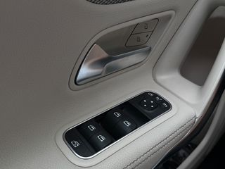 Mercedes-Benz A 180 2019 D 7G-DCT ΜΠΕΖ ΣΑΛΟΝΙ-thumb-28