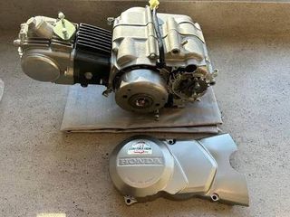 Μοτέρ HONDA C90 12v. γνήσιο