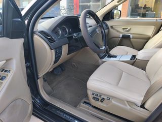Volvo XC 90 2014-thumb-8