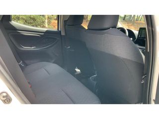 Toyota Yaris 2021 ACTIVE-thumb-12