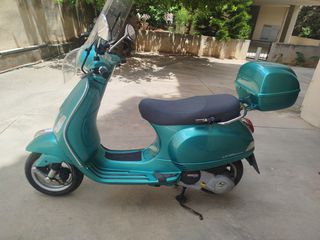 Vespa LX 150 2013-thumb-3