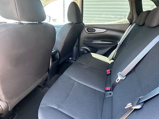 Nissan Qashqai 2018-thumb-44