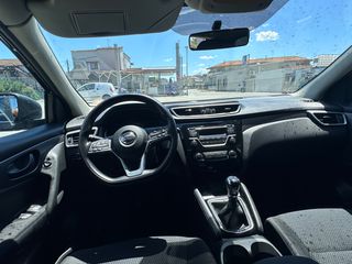 Nissan Qashqai 2018-thumb-47