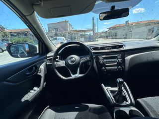 Nissan Qashqai 2018-thumb-48
