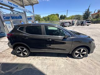 Nissan Qashqai 2018-thumb-11
