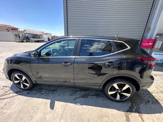 Nissan Qashqai 2018-thumb-22