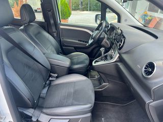 Mercedes-Benz Citan 2023 118 D-thumb-11