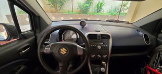 Suzuki Splash 2013-thumb-5