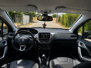 Peugeot 208 2016 1.6 BlueHDi 100 Allure-thumb-10