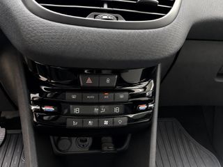 Peugeot 208 2016 1.6 BlueHDi 100 Allure-thumb-12