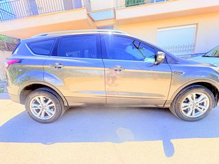 Ford Kuga 2017