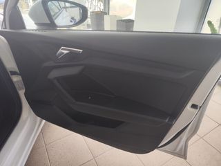 Audi A3 2024-thumb-2