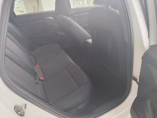Audi A3 2024-thumb-7