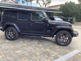 Jeep Wrangler 2026 SAHARA 4Xe-thumb-3