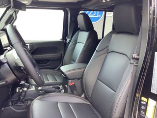 Jeep Wrangler 2026 SAHARA 4Xe-thumb-10