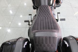 Harley Davidson Lowrider ST 2024-thumb-7