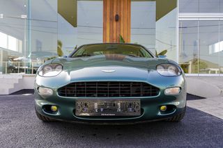 Aston Martin DB7 1995 Coupe-thumb-1