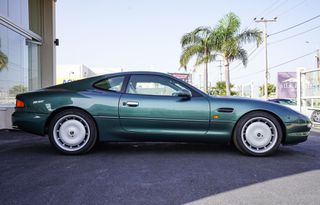 Aston Martin DB7 1995 Coupe-thumb-5