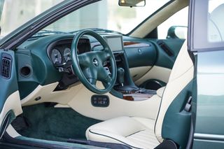 Aston Martin DB7 1995 Coupe-thumb-20