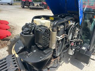 Τρακτέρ New Holland 2010 T 4050 F-thumb-13
