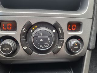 Peugeot 308 2008 1.4  95PS 5 DOORS-thumb-63