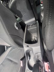 Peugeot 308 2008 1.4  95PS 5 DOORS-thumb-82