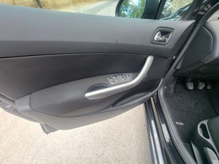 Peugeot 308 2008 1.4  95PS 5 DOORS-thumb-55
