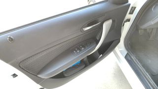 Bmw 118 2016 118i Advantage LCI facelift-thumb-22
