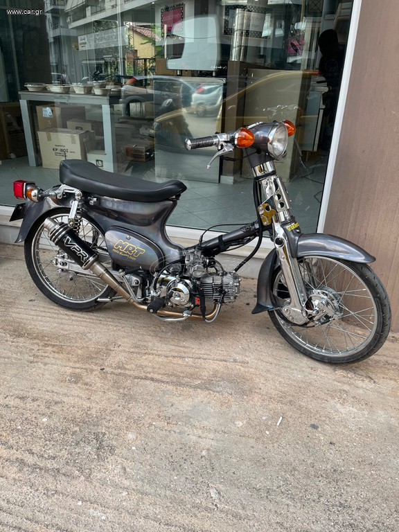 Honda C 1987 C50 12V